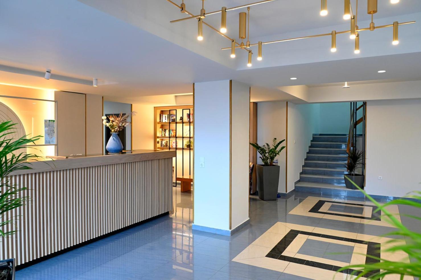 Apollon Hotel Tolón Zewnętrze zdjęcie